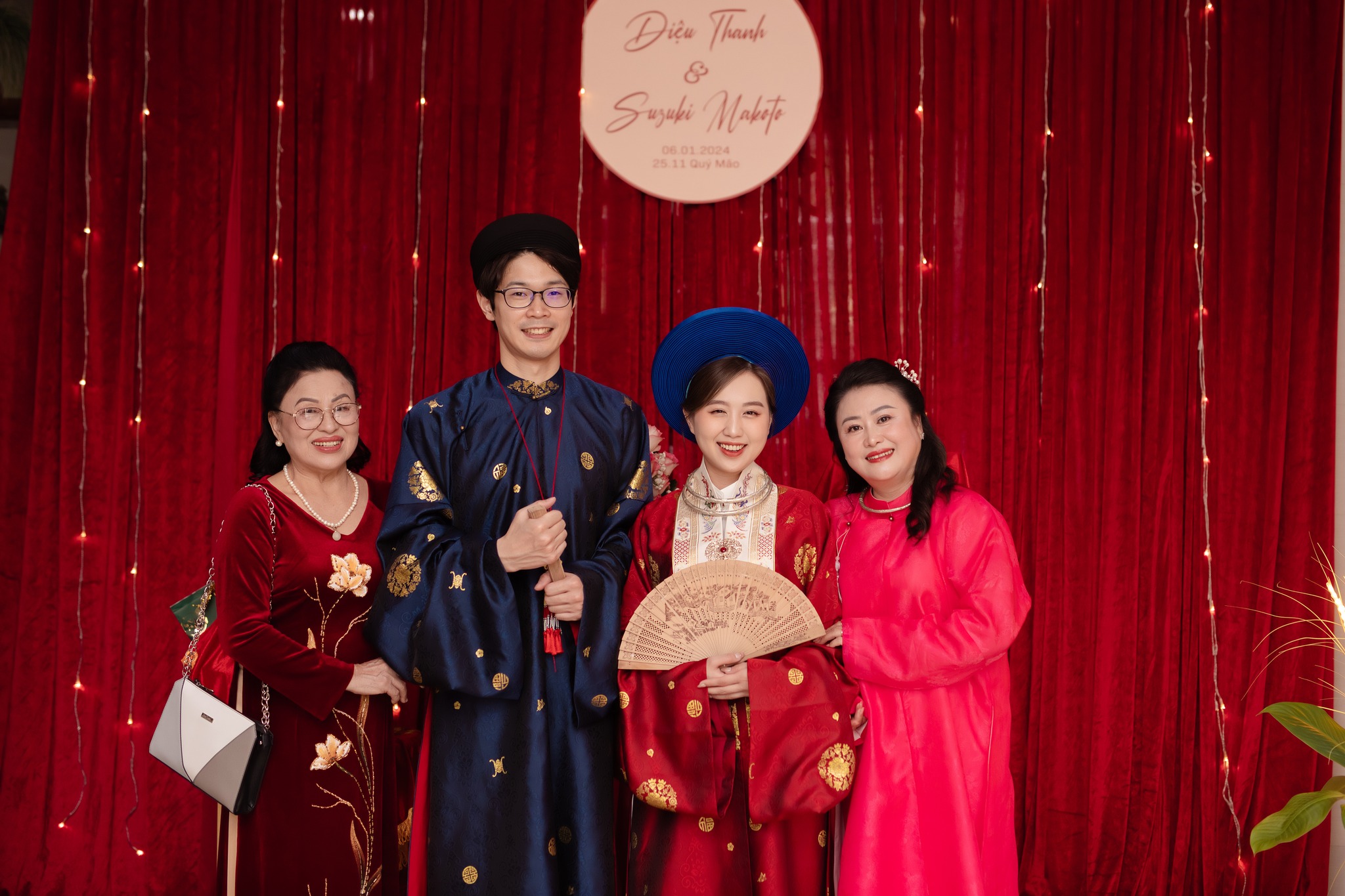 Trang điểm bà sui