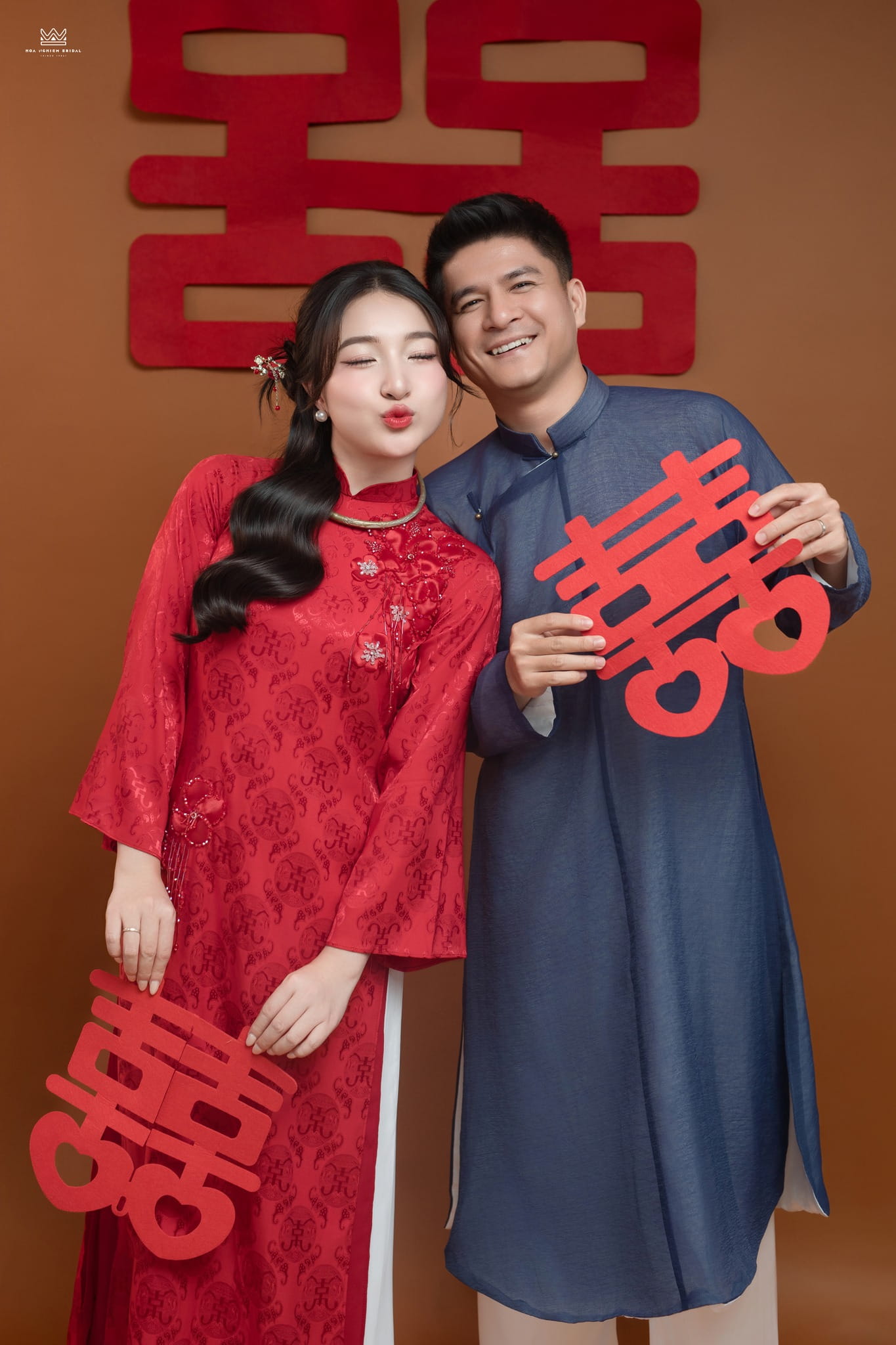 Concept áo dài truyền thống trong gói chụp ảnh cưới phim trường tại Huế