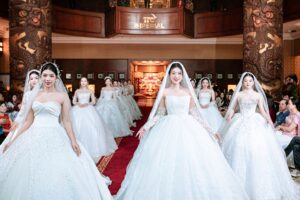 Hoa Nghiêm Bridal ra mắt BST váy cưới cao cấp A Legacy of Love tại khách sạn 5 sao ở Huế