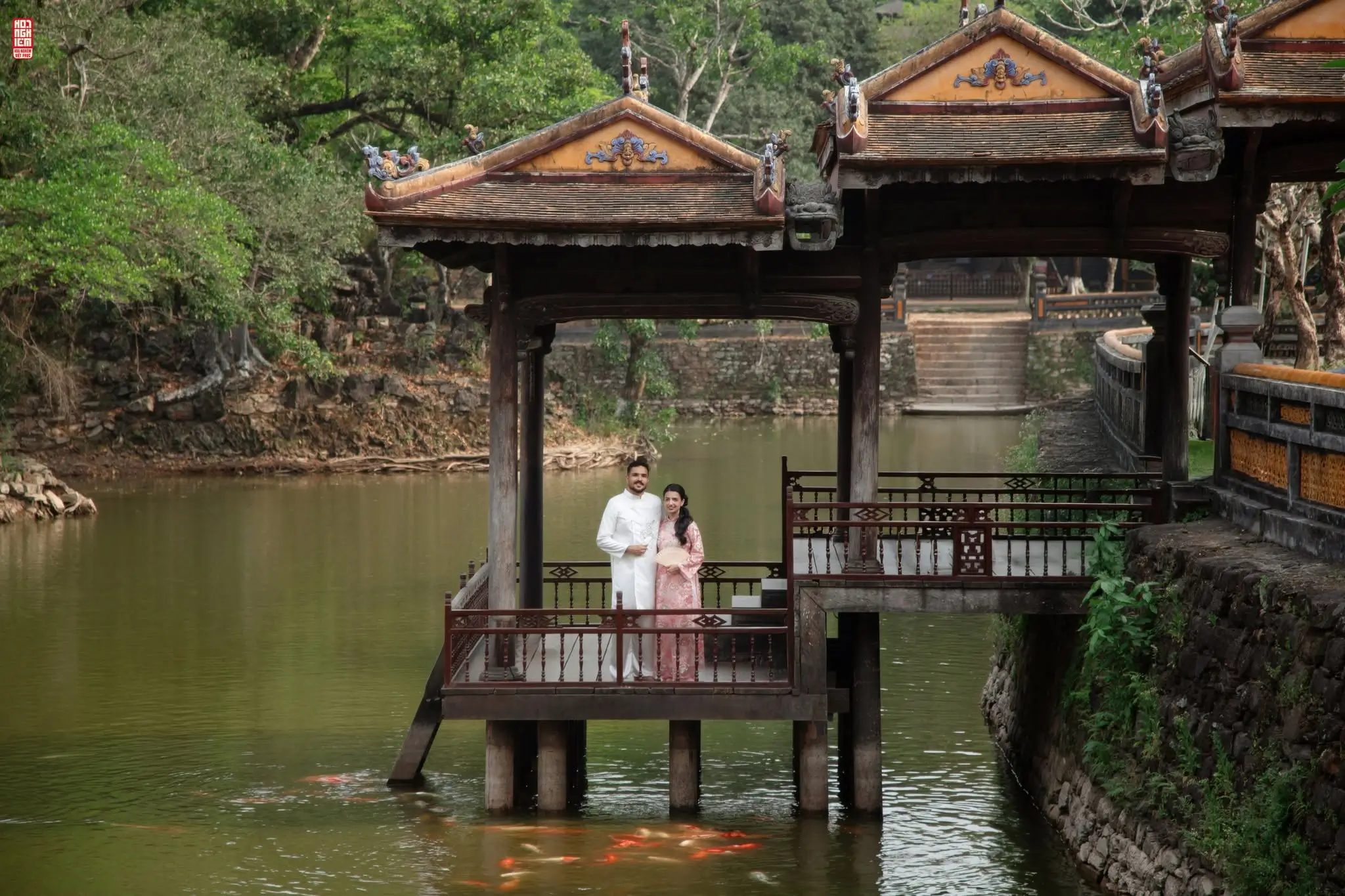 Toàn cảnh pre-wedding Huế tại thủy đình lăng Tự Đức của cặp đôi Ấn Độ.